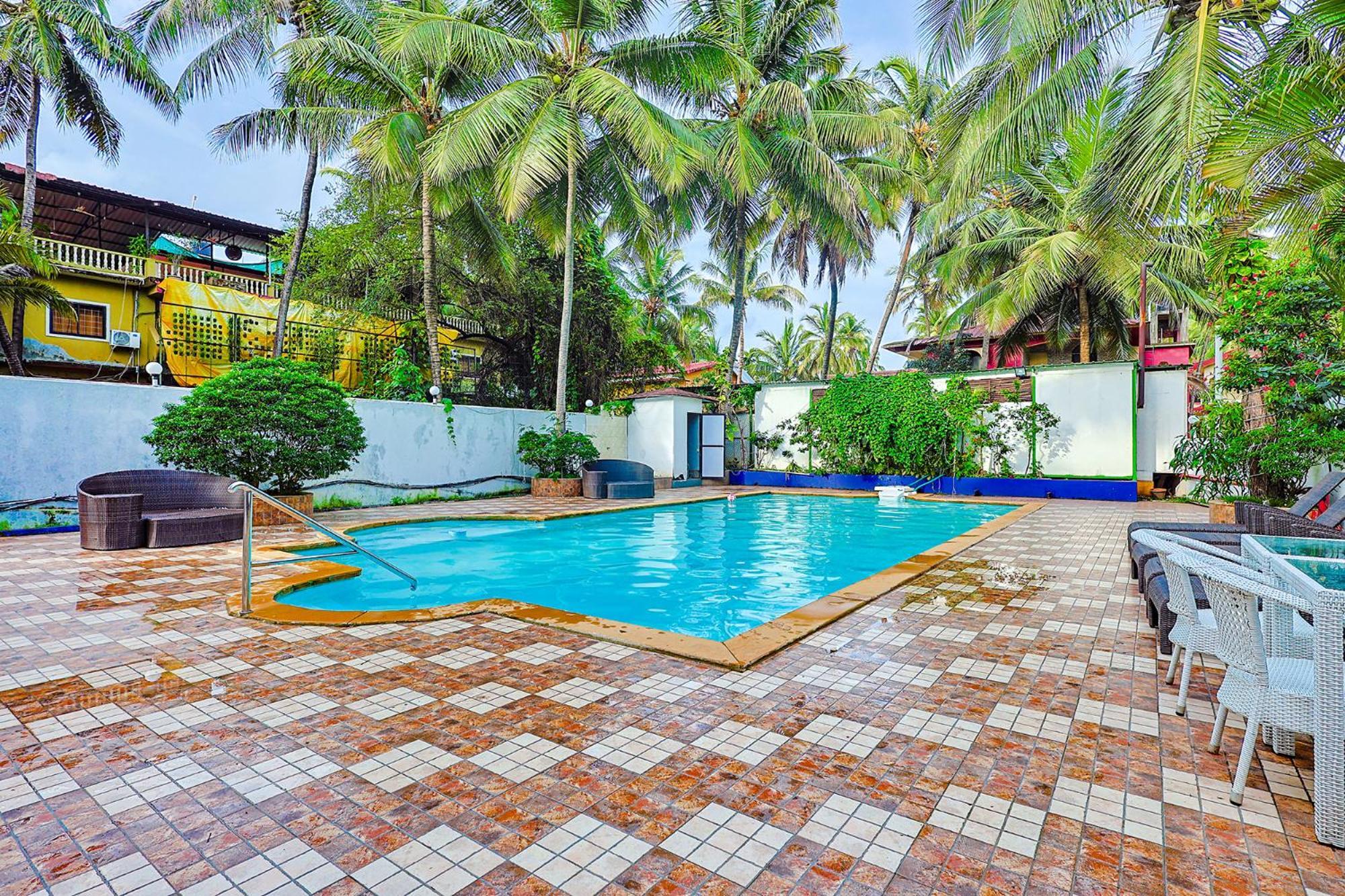 Fabhotel Prime 7 Eleven Resort カンドリム エクステリア 写真